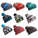 Unisex Geometric Jacquard Knit Beanie Hat, Slouchy Striped Pom Pom Warm Winter Bobble Cap for Ski Outdoor Daily